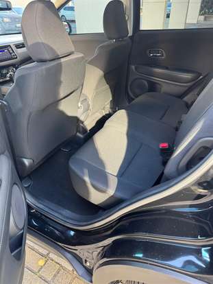 HONDA-HR-V-2015