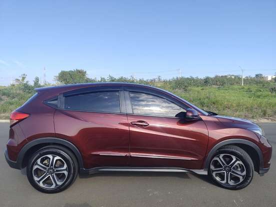 HONDA-HR-V-1.8 16V FLEX LX 4P AUTOMÁTICO HONDA-HR-V-2017