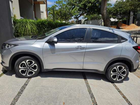 HONDA-HR-V-1.8 16V FLEX TOURING 4P AUTOMÁTICO HONDA-HR-V-2018