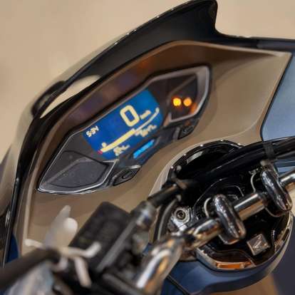 HONDA-PCX 160 DLX-2024