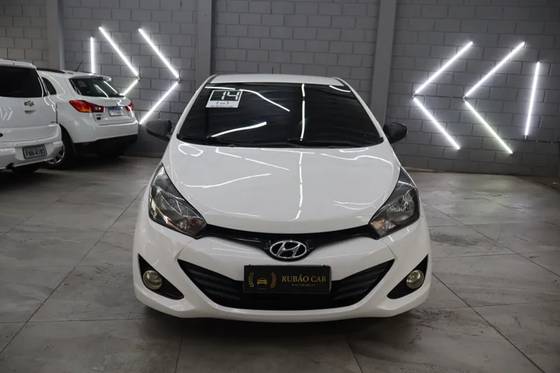 HYUNDAI HB20 1.0 COMFORT PLUS 12V FLEX 4P MANUAL
