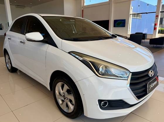 HYUNDAI HB20 1.6 PREMIUM 16V FLEX 4P AUTOMÁTICO