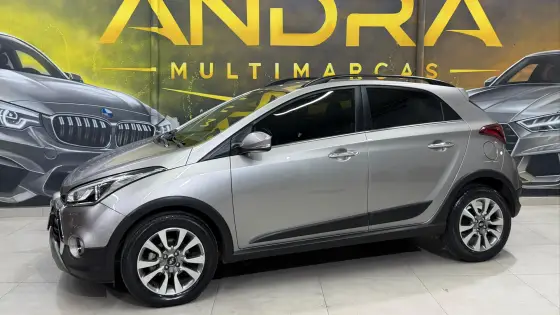 HYUNDAI HB20X 1.6 16V PREMIUM FLEX 4P AUTOMÁTICO