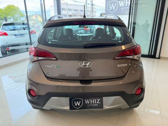 HYUNDAI-HB20X-1.6 16V PREMIUM FLEX 4P AUTOMÁTICO HYUNDAI-HB20X-2017