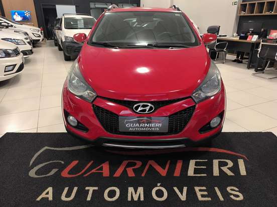 HYUNDAI-HB20X-2013