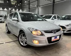 HYUNDAI I30 2.0 MPFI GLS 16V GASOLINA 4P MANUAL HYUNDAI I30 2.0 MPFI GLS 16V GASOLINA 4P MANUAL