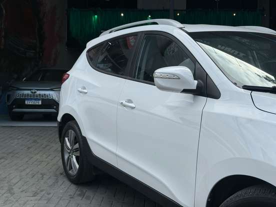 HYUNDAI-IX35-2.0 MPFI 16V FLEX 4P AUTOMÁTICO HYUNDAI-IX35-2016