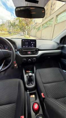 HYUNDAI-HB20-2022