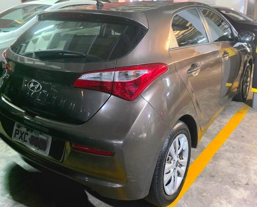 HYUNDAI HB20 1.0 COMFORT PLUS 12V FLEX 4P MANUAL