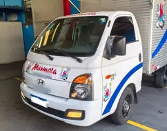 HYUNDAI HR 2.5 LONGO SEM CAÇAMBA 4X2 16V 130CV TURBO INTERCOOLER DIESEL 2P MANUAL HYUNDAI HR 2.5 LONGO SEM CAÇAMBA 4X2 16V 130CV TURBO INTERCOOLER DIESEL 2P MANUAL