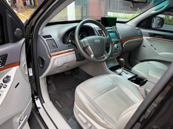 HYUNDAI-VERACRUZ-3.8 GLS 4WD 4X4 V6 24V GASOLINA 4P AUTOMÁTICO HYUNDAI-VERACRUZ-2011