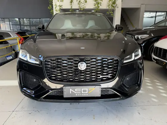 JAGUAR F-PACE 2.0 P400E PHEV R-DYNAMIC SE AWD AUTOMÁTICO