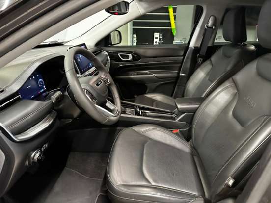JEEP-COMPASS-2024