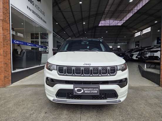 JEEP-COMPASS-2024