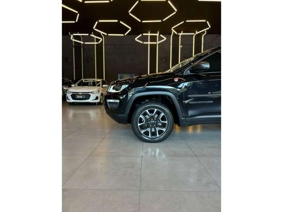 JEEP-COMPASS-2.0 16V DIESEL TRAILHAWK 4X4 AUTOMÁTICO JEEP-COMPASS-2018