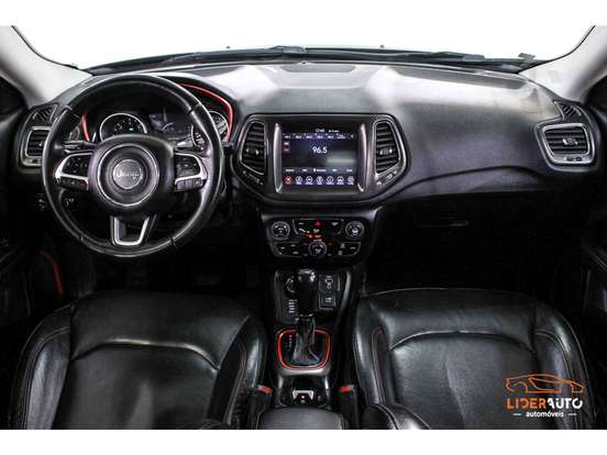 JEEP-COMPASS-2020