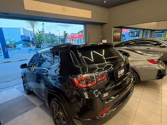 JEEP-COMPASS-2.0 16V FLEX LONGITUDE AUTOMÁTICO JEEP-COMPASS-2018
