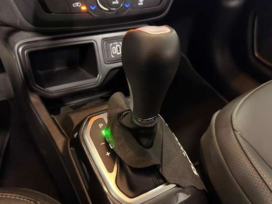 JEEP-RENEGADE-2024