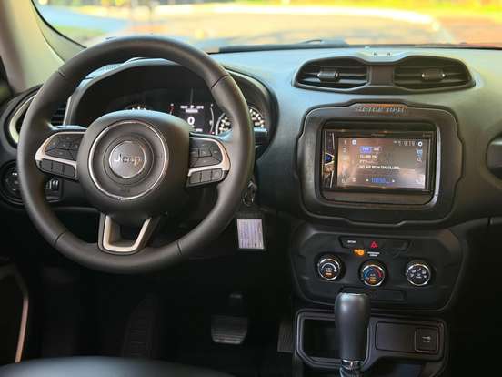 JEEP-RENEGADE-2020