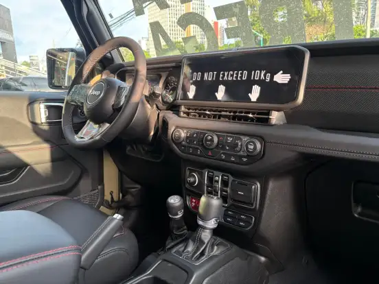 JEEP-WRANGLER-2026