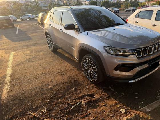 JEEP COMPASS 1.3 T270 TURBO FLEX LIMITED AT6