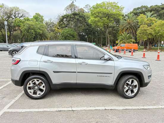 JEEP-COMPASS-2.0 16V DIESEL LONGITUDE 4X4 AUTOMÁTICO JEEP-COMPASS-2019