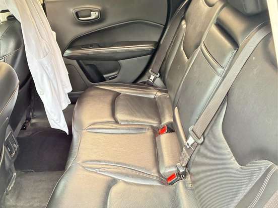 JEEP-COMPASS-2.0 16V DIESEL LONGITUDE 4X4 AUTOMÁTICO JEEP-COMPASS-2019