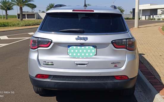 JEEP-COMPASS-2017