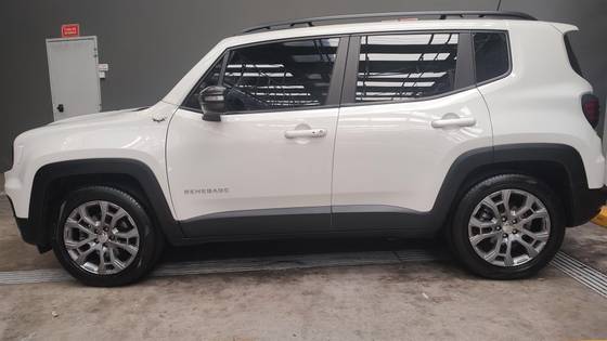 JEEP RENEGADE 1.3 T270 TURBO FLEX LONGITUDE AT6