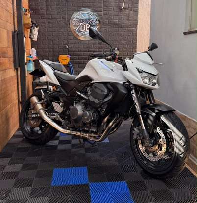 KAWASAKI-Z-750 KAWASAKI-Z-750-2012