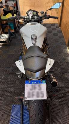 KAWASAKI-Z-750-2012
