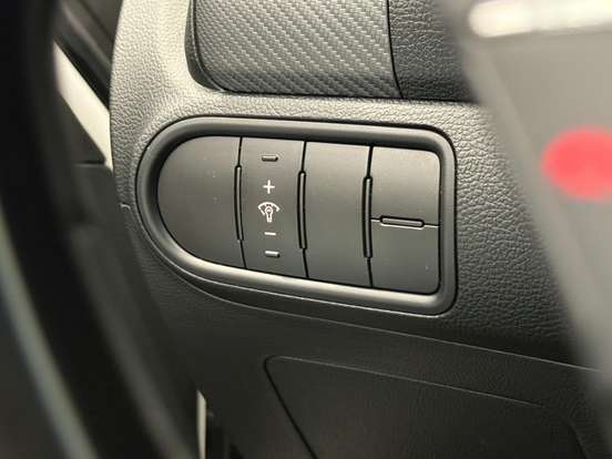 KIA-CERATO-1.6 SX 16V FLEX 4P AUTOMÁTICO KIA-CERATO-2018