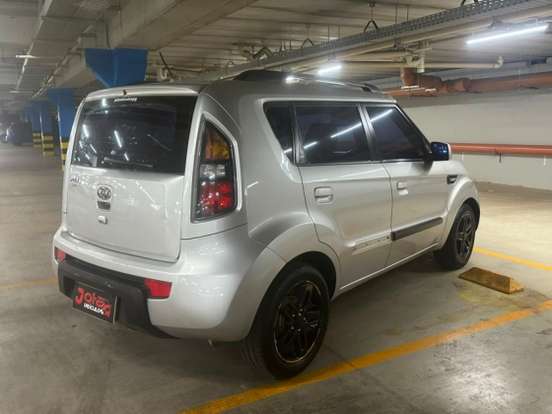 KIA-SOUL-1.6 EX 16V GASOLINA 4P AUTOMÁTICO KIA-SOUL-2010