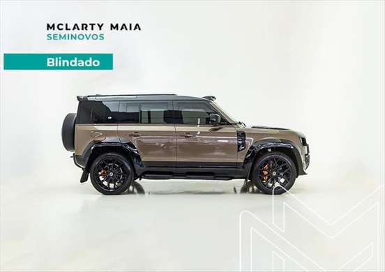 LAND ROVER-DEFENDER-2024