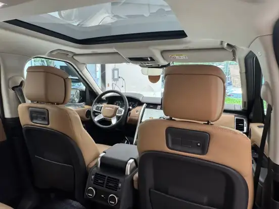 LAND ROVER-DISCOVERY-3.0 D350 TURBO DIESEL MHEV METROPOLITAN EDITION AUTOMÁTICO LAND ROVER-DISCOVERY-2024