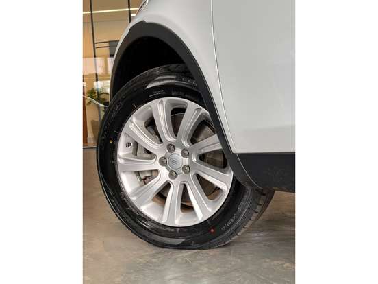 LAND ROVER-DISCOVERY SPORT-2.0 16V TD4 TURBO DIESEL SE 4P AUTOMÁTICO LAND ROVER-DISCOVERY SPORT-2019