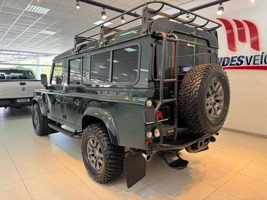LAND ROVER-DEFENDER-2.4 110 SW 4X4 TURBO DIESEL 4P MANUAL LAND ROVER-DEFENDER-2009