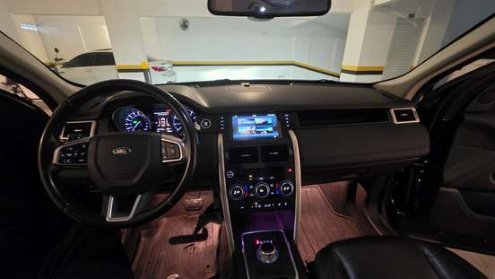 LAND ROVER-DISCOVERY SPORT-2015