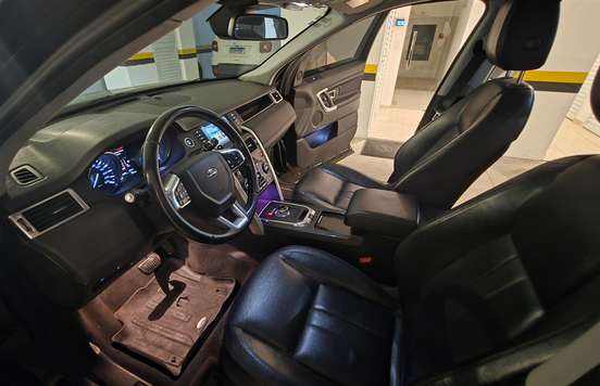 LAND ROVER-DISCOVERY SPORT-2015