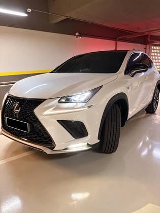 LEXUS NX 300 2.0 16V VVT-i TURBO GASOLINA F-SPORT 6A/T AWD