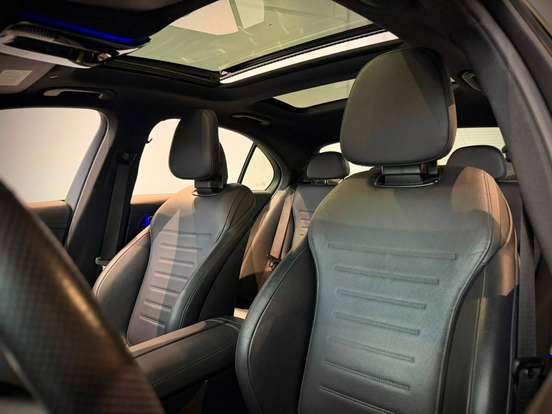 MERCEDES-BENZ-C 300-2024