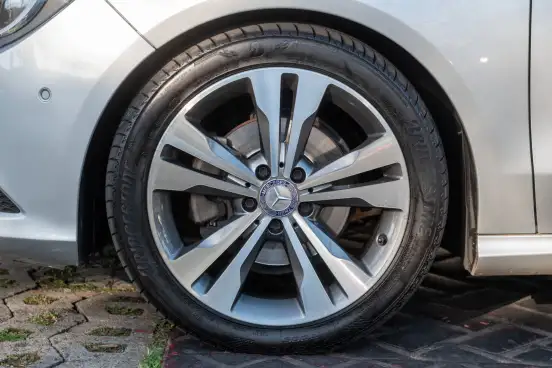 MERCEDES-BENZ-CLA 200-2014