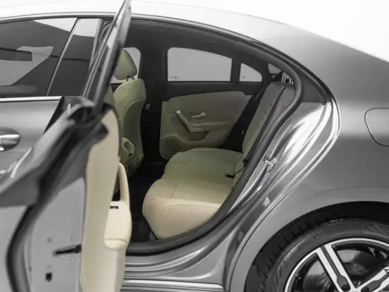 MERCEDES-BENZ-CLA 250-2.0 CGI GASOLINA 7G-DCT MERCEDES-BENZ-CLA 250-2022