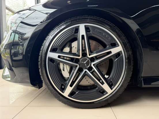 MERCEDES-BENZ-CLA 35 AMG-2.0 MHEV 4MATIC 8G-DCT MERCEDES-BENZ-CLA 35 AMG-2023