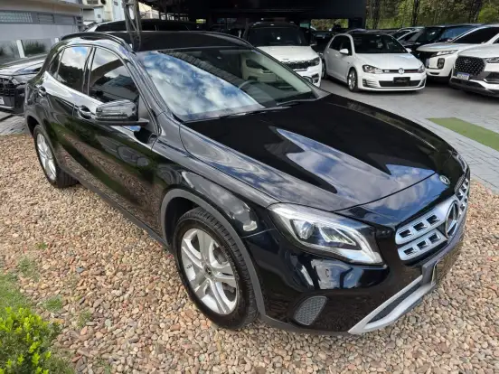 MERCEDES-BENZ-GLA 200-1.6 CGI FLEX STYLE 7G-DCT MERCEDES-BENZ-GLA 200-2019