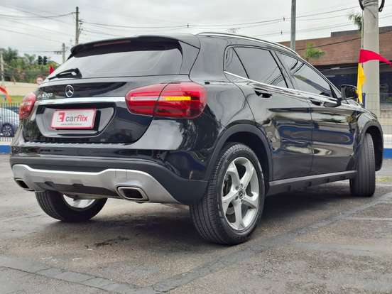 MERCEDES-BENZ-GLA 200-1.6 CGI FLEX ENDURO 7G-DCT MERCEDES-BENZ-GLA 200-2017