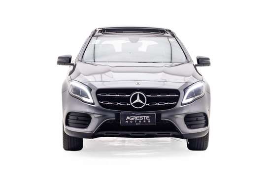 MERCEDES-BENZ-GLA 250-2020