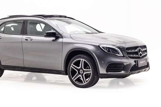 MERCEDES-BENZ-GLA 250-2020