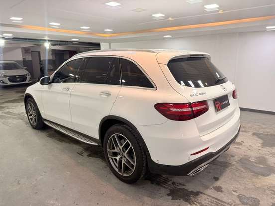 MERCEDES-BENZ-GLC 250-2019