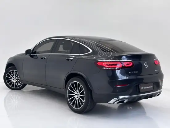 MERCEDES-BENZ-GLC 300-2019